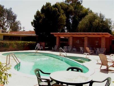 43 East Pastime Road Tucson, AZ 85705 - Photo 1 of 9