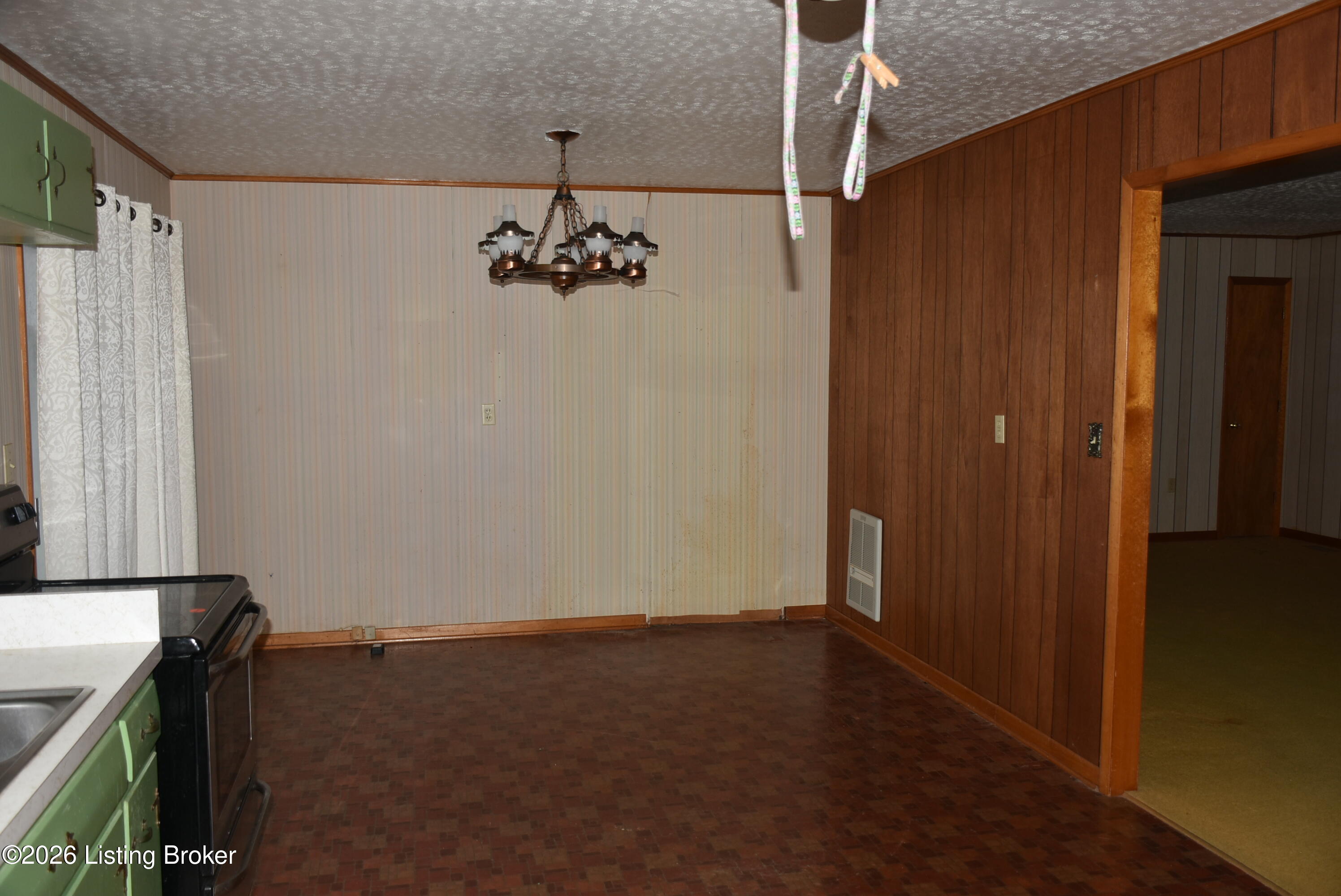 2805 Columbia Road Edmonton, KY 42129 - Photo 49 of 57 DSC_0265