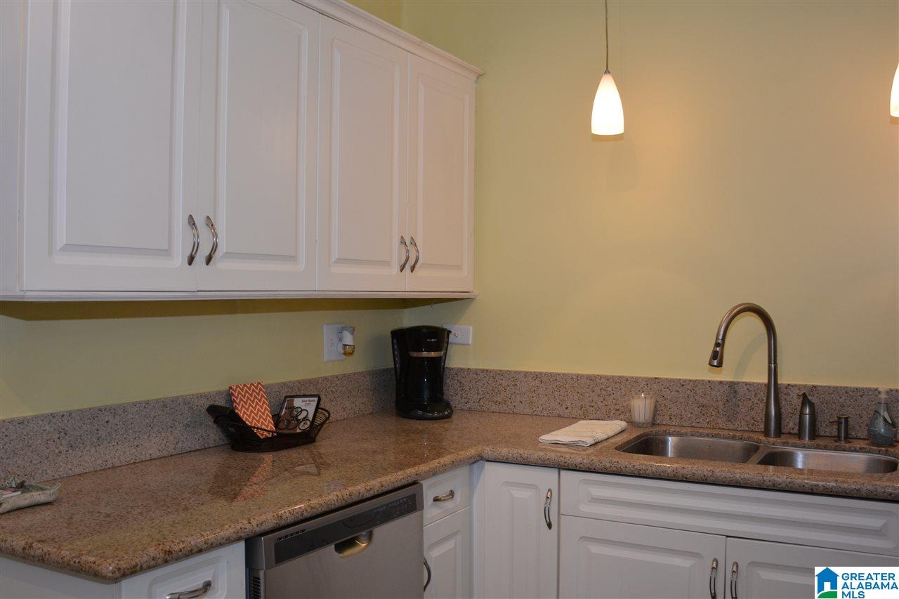 2920 Leland Road Birmingham, AL 35209 - Photo 9 of 32
