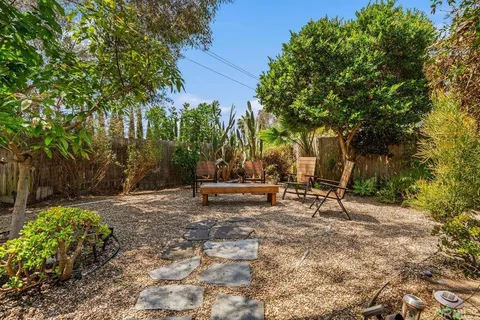 $875,000 | 4221 Via Tercero, Oceanside, CA 92056