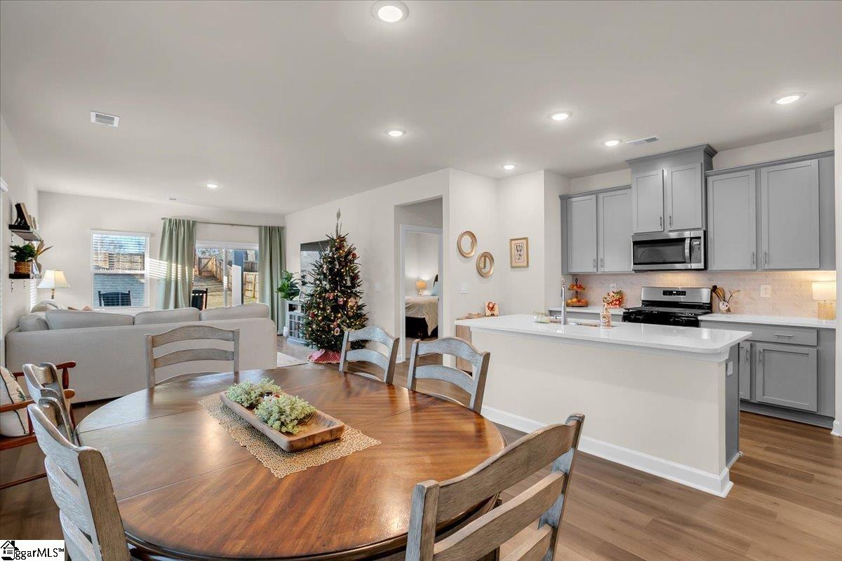 207 Yellowstone Trail Gray Court, SC 29645 - Photo 16 of 36