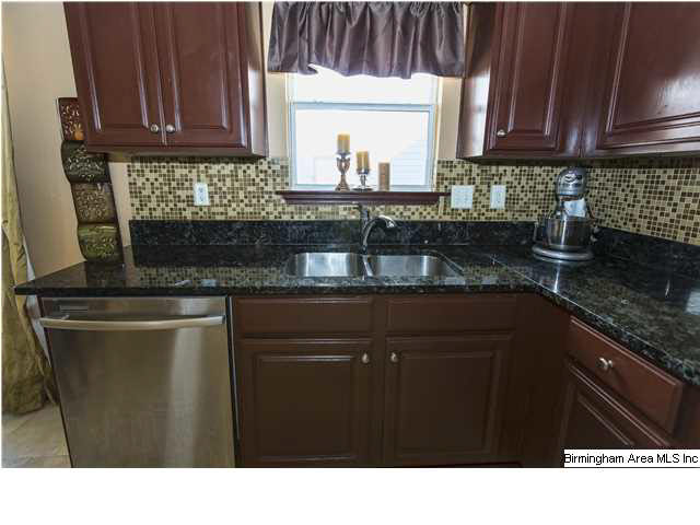 1652 Deer Valley Road Birmingham, AL 35226 - Photo 9 of 27