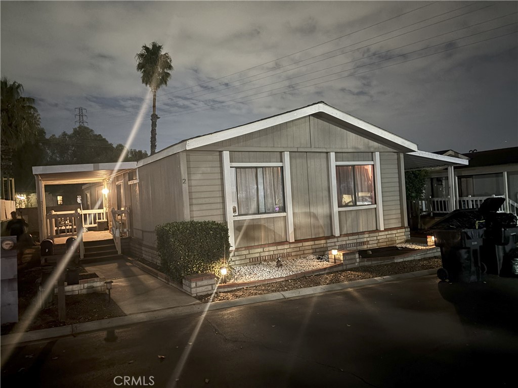 4080 Pedley Road, Unit 2 Jurupa Valley, CA 92509 - Photo 4 of 21 a view of a house with patio