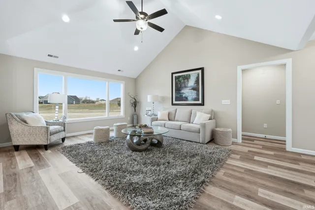 $349,900 | 17155 Carrollton Court, Huntertown, IN 46748