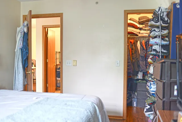 $160,000 | 1584 Crystal Rock Court, Unit 2B, Round Lake Beach, IL 60073