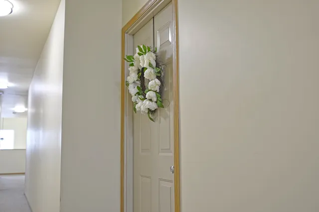 $160,000 | 1584 Crystal Rock Court, Unit 2B, Round Lake Beach, IL 60073