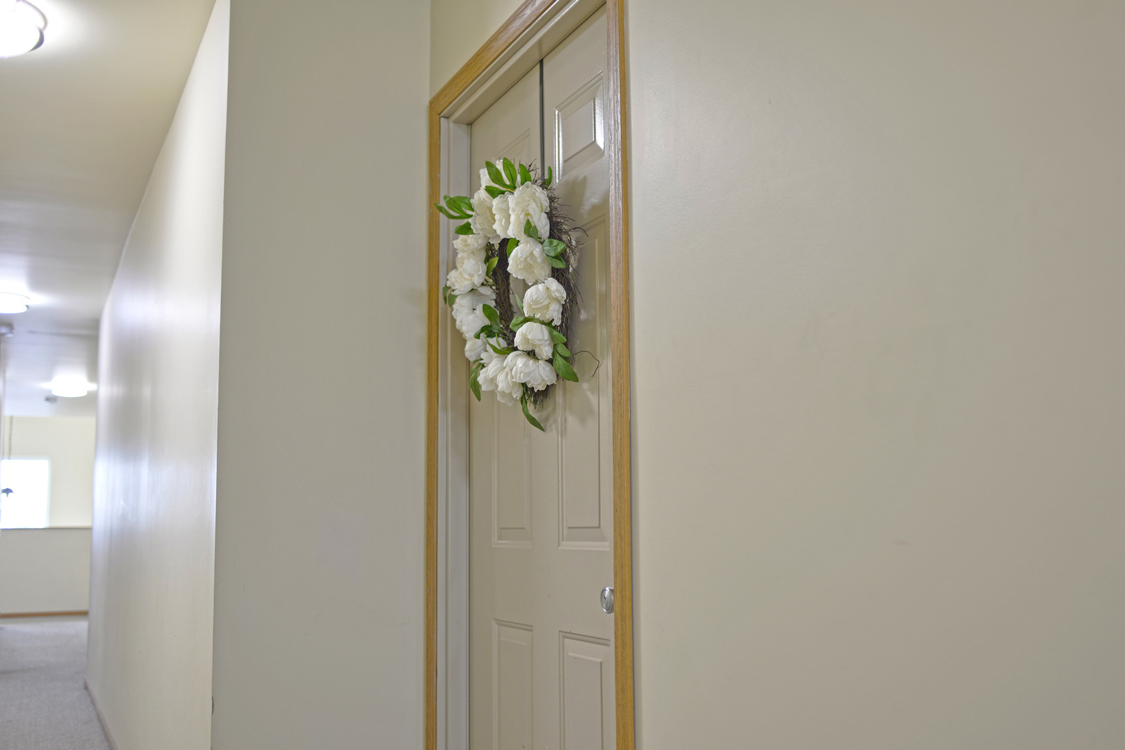 1584 Crystal Rock Court, Unit 2B Round Lake Beach, IL 60073 - Photo 2 of 20