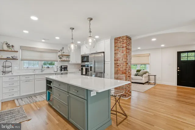 $800,000 | 207 Seymour Avenue, St. Michaels, MD 21663