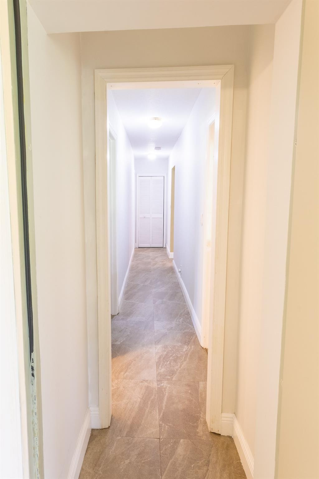 Undisclosed Address Davie, FL 33328 - Photo 23 of 42 Photo 23