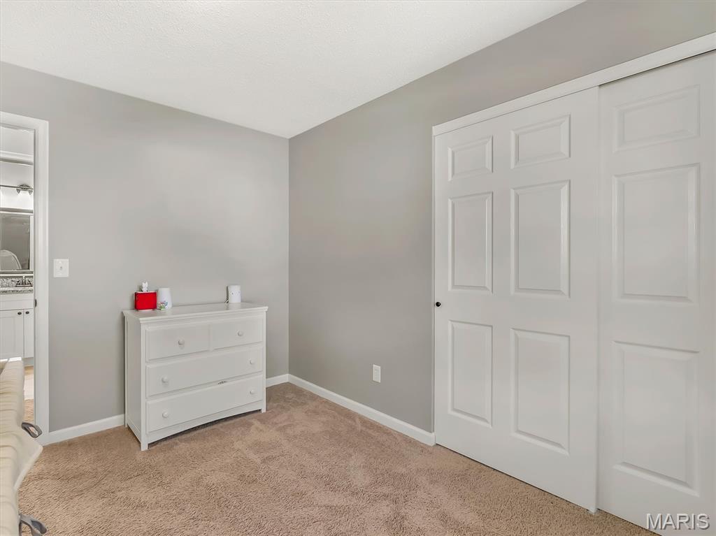 1 Questover Court St. Peters, MO 63376 - Photo 25 of 37
