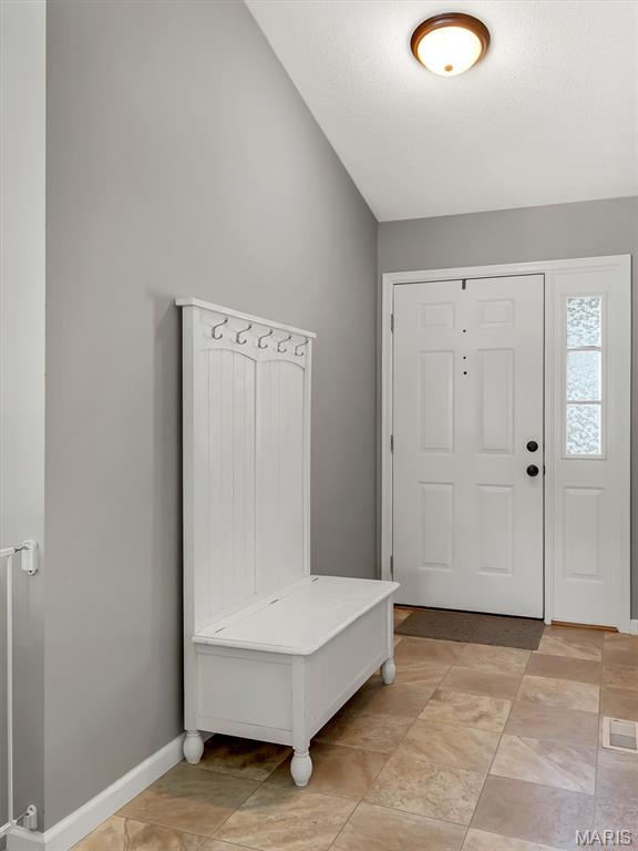 1 Questover Court St. Peters, MO 63376 - Photo 7 of 37