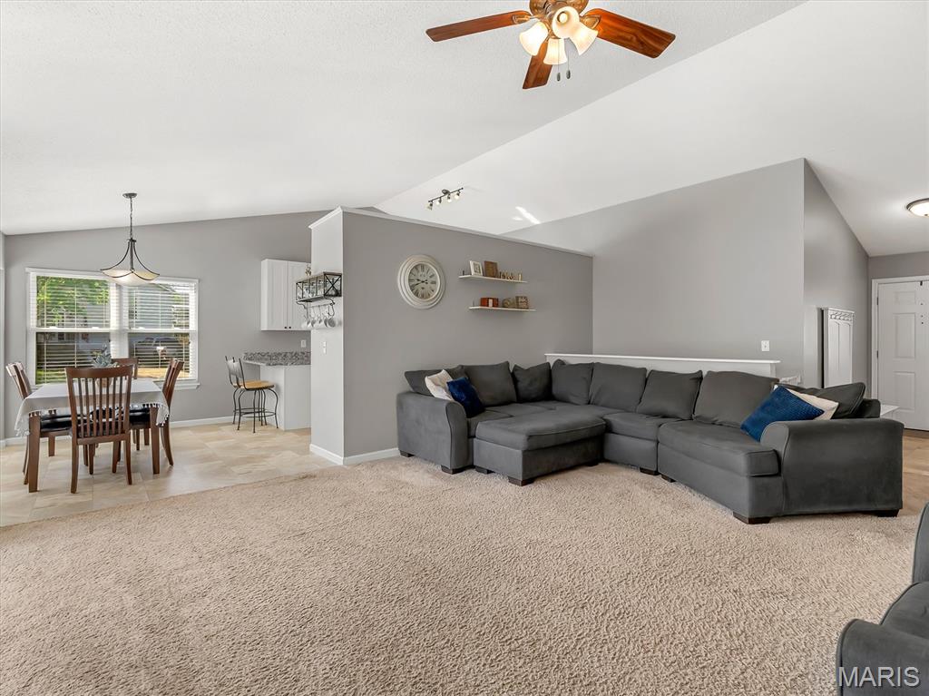 1 Questover Court St. Peters, MO 63376 - Photo 9 of 37