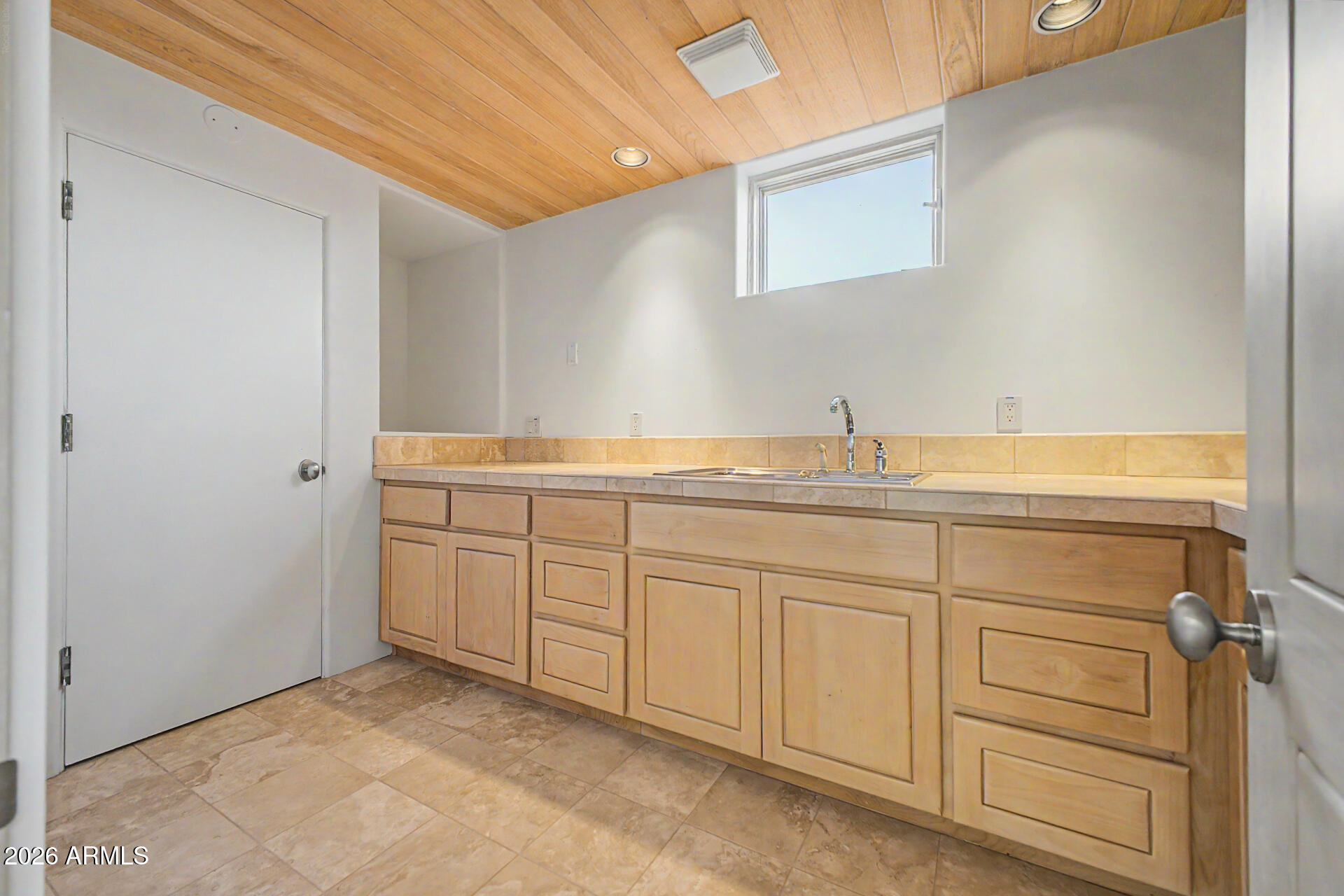 11833 South Montezuma Court Phoenix, AZ 85044 - Photo 82 of 113 78 - Montezuma