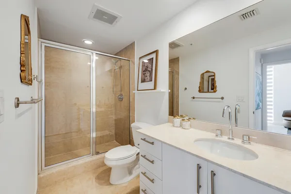 $10,000 | 550 Okeechobee Boulevard, Unit 622, West Palm Beach, FL 33401