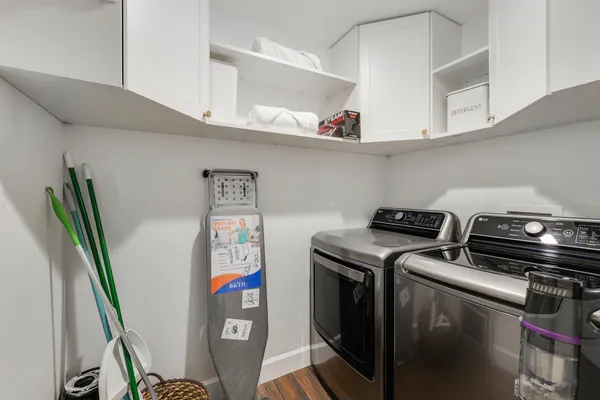 $10,000 | 550 Okeechobee Boulevard, Unit 622, West Palm Beach, FL 33401