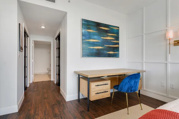 $10,000 | 550 Okeechobee Boulevard, Unit 622, West Palm Beach, FL 33401