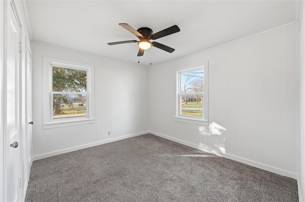 318 Methodist Street Red Oak, TX 75154 - Photo 11 of 29