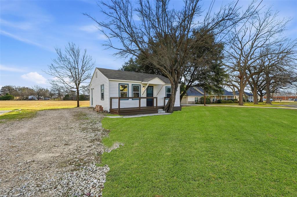 318 Methodist Street Red Oak, TX 75154 - Photo 3 of 29