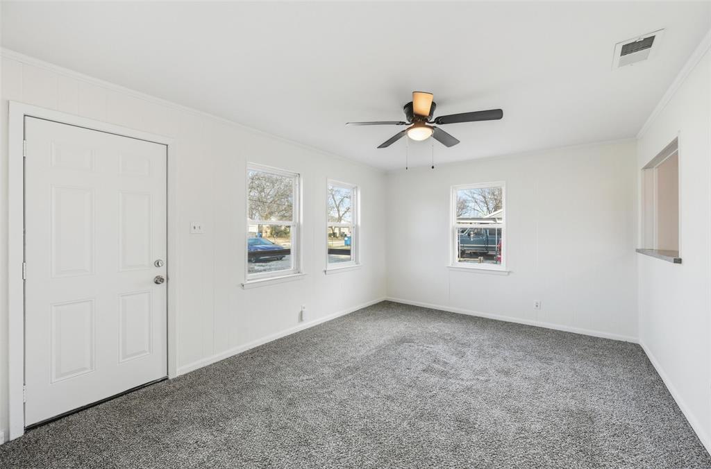 318 Methodist Street Red Oak, TX 75154 - Photo 4 of 29