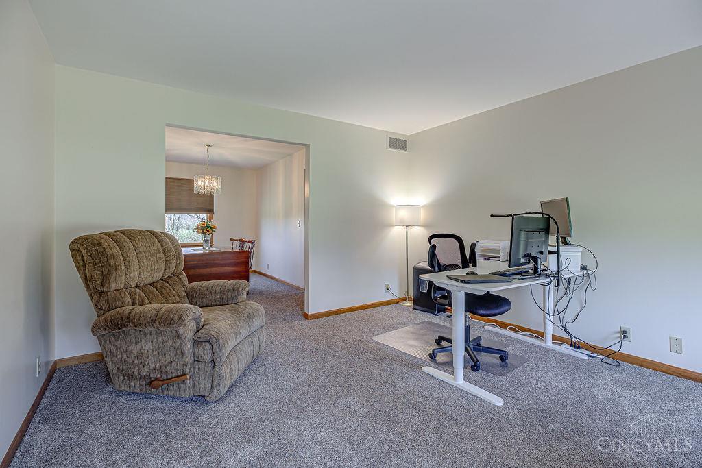 2405 Smith Road Hamilton, OH 45013 - Photo 13 of 48 Gallery Image 13