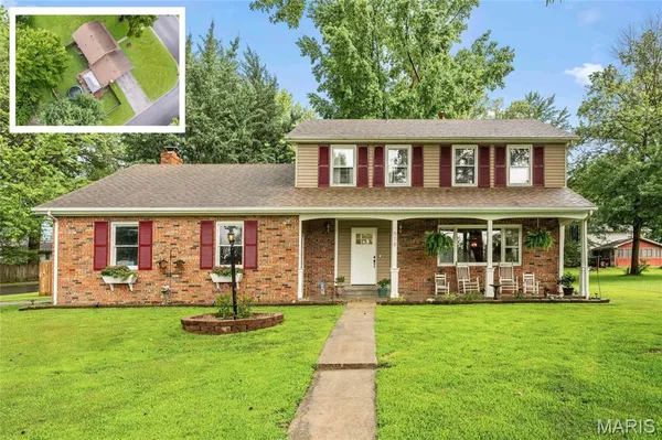 $318,800 | 616 Parkview Drive, Lebanon, IL 62254