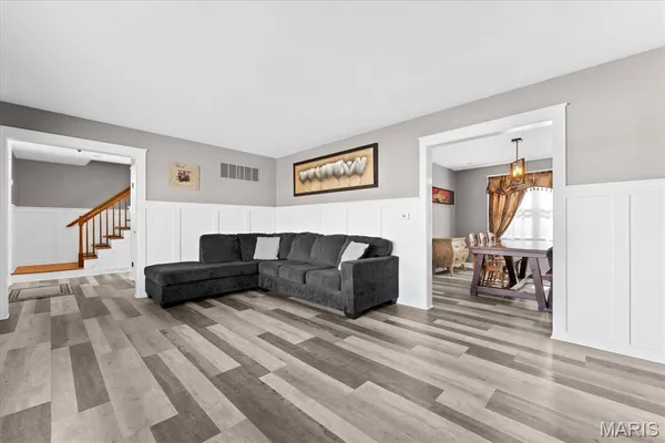 $318,800 | 616 Parkview Drive, Lebanon, IL 62254