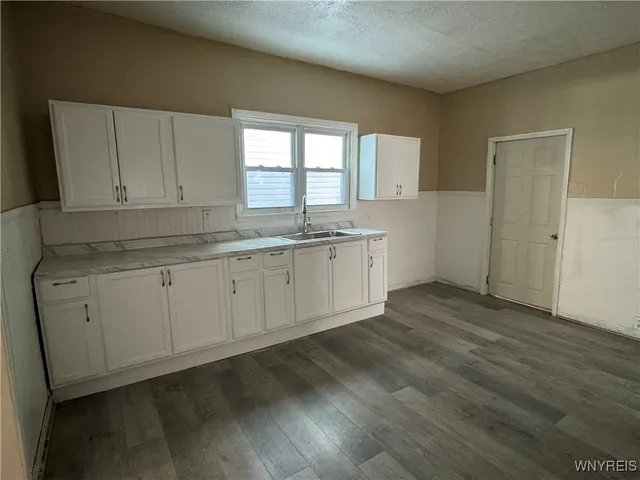 $1,250 | 540 L Willett Street, Buffalo, NY 14206