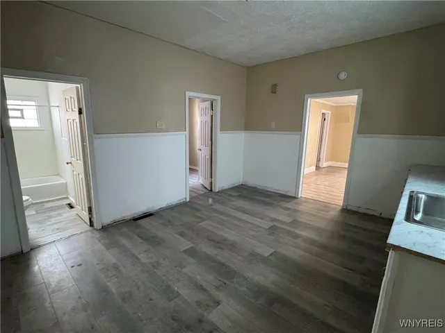 $1,250 | 540 L Willett Street, Buffalo, NY 14206