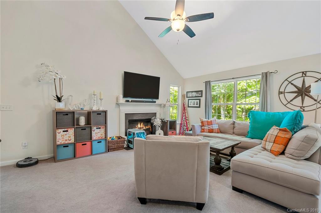 4052 Point Clear Drive Tega Cay, SC 29708 - Photo 10 of 41
