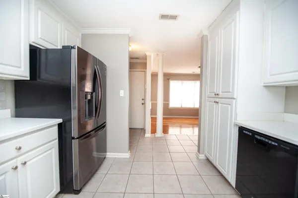 $339,900 | 372 West Autumn Ridge Road, Moore, SC 29369
