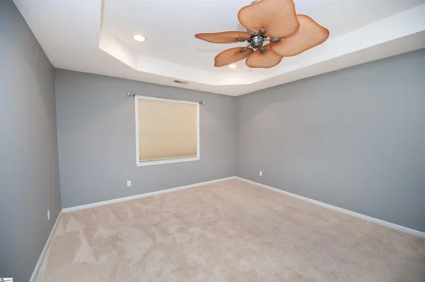 $339,900 | 372 West Autumn Ridge Road, Moore, SC 29369