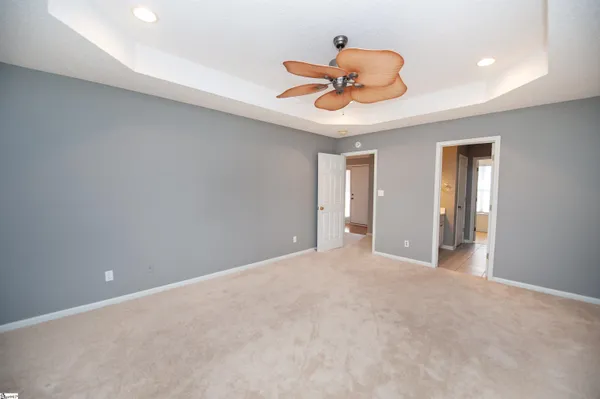 $339,900 | 372 West Autumn Ridge Road, Moore, SC 29369
