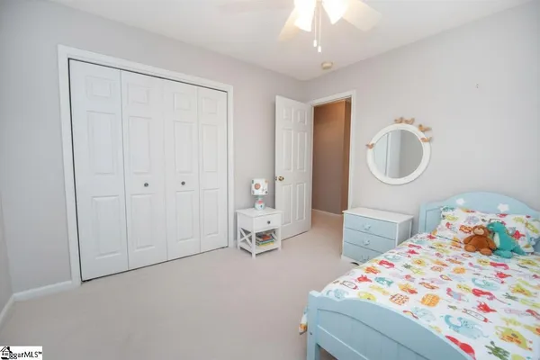 $339,900 | 372 West Autumn Ridge Road, Moore, SC 29369