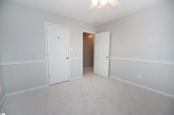 $339,900 | 372 West Autumn Ridge Road, Moore, SC 29369