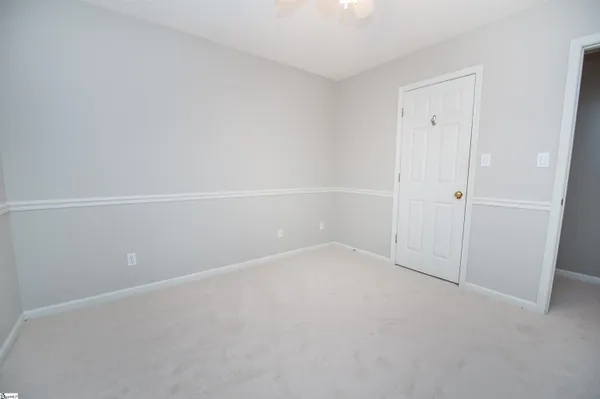 $339,900 | 372 West Autumn Ridge Road, Moore, SC 29369