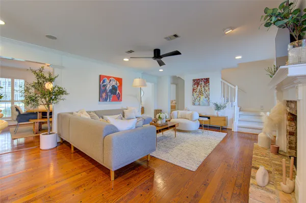 $6,500 | 407 Southchester Lane, Houston, TX 77079