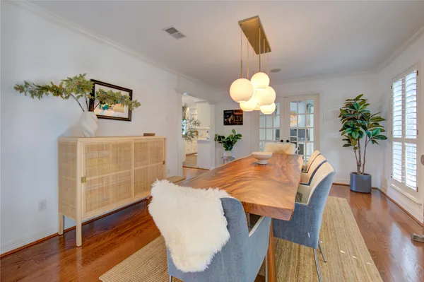 $6,500 | 407 Southchester Lane, Houston, TX 77079