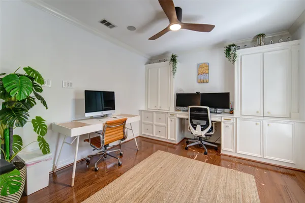 $6,500 | 407 Southchester Lane, Houston, TX 77079