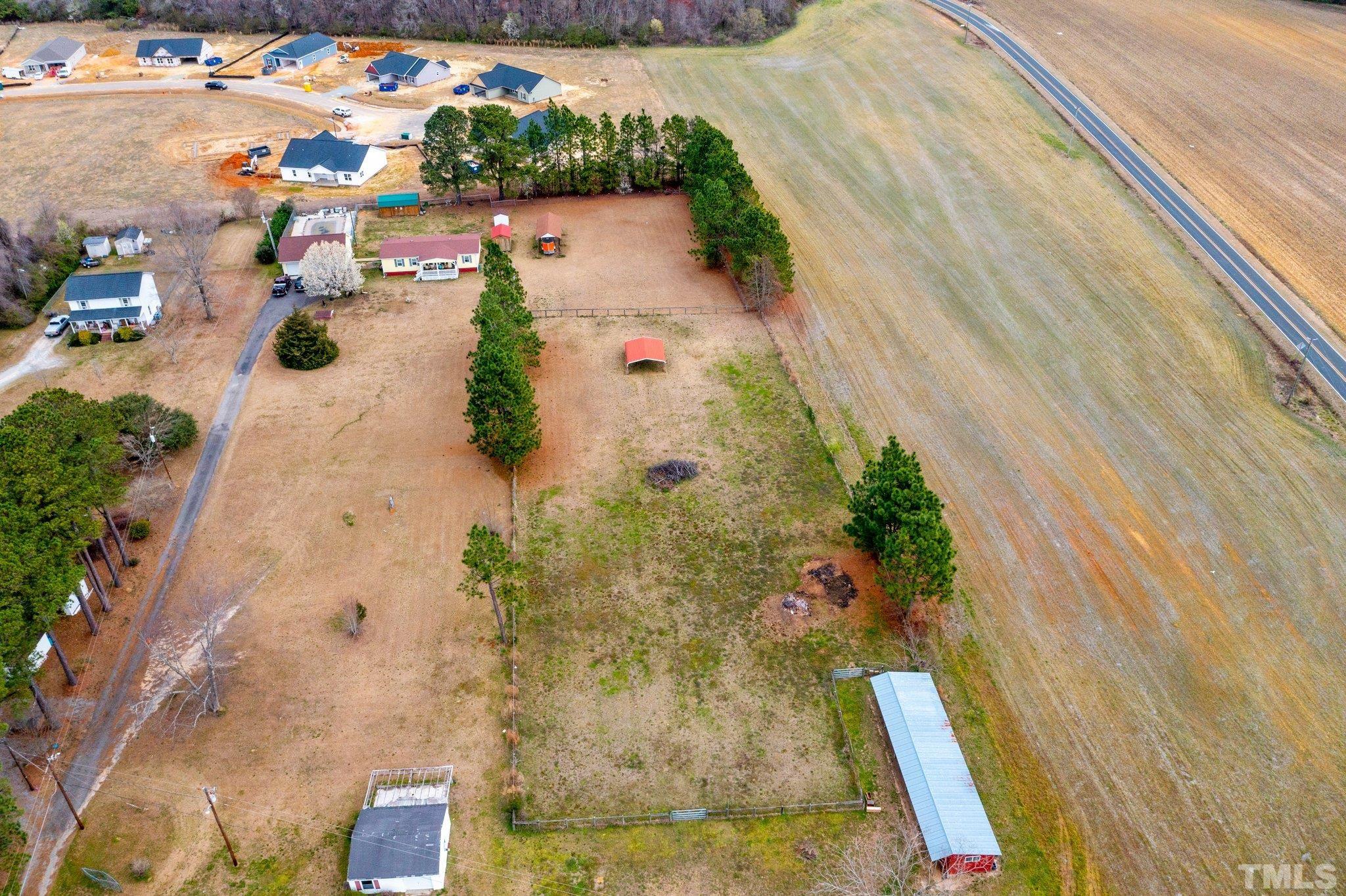 2429 Old Stage Road South Erwin, NC 28339 - Photo 15 of 36 Gallery Image 15
