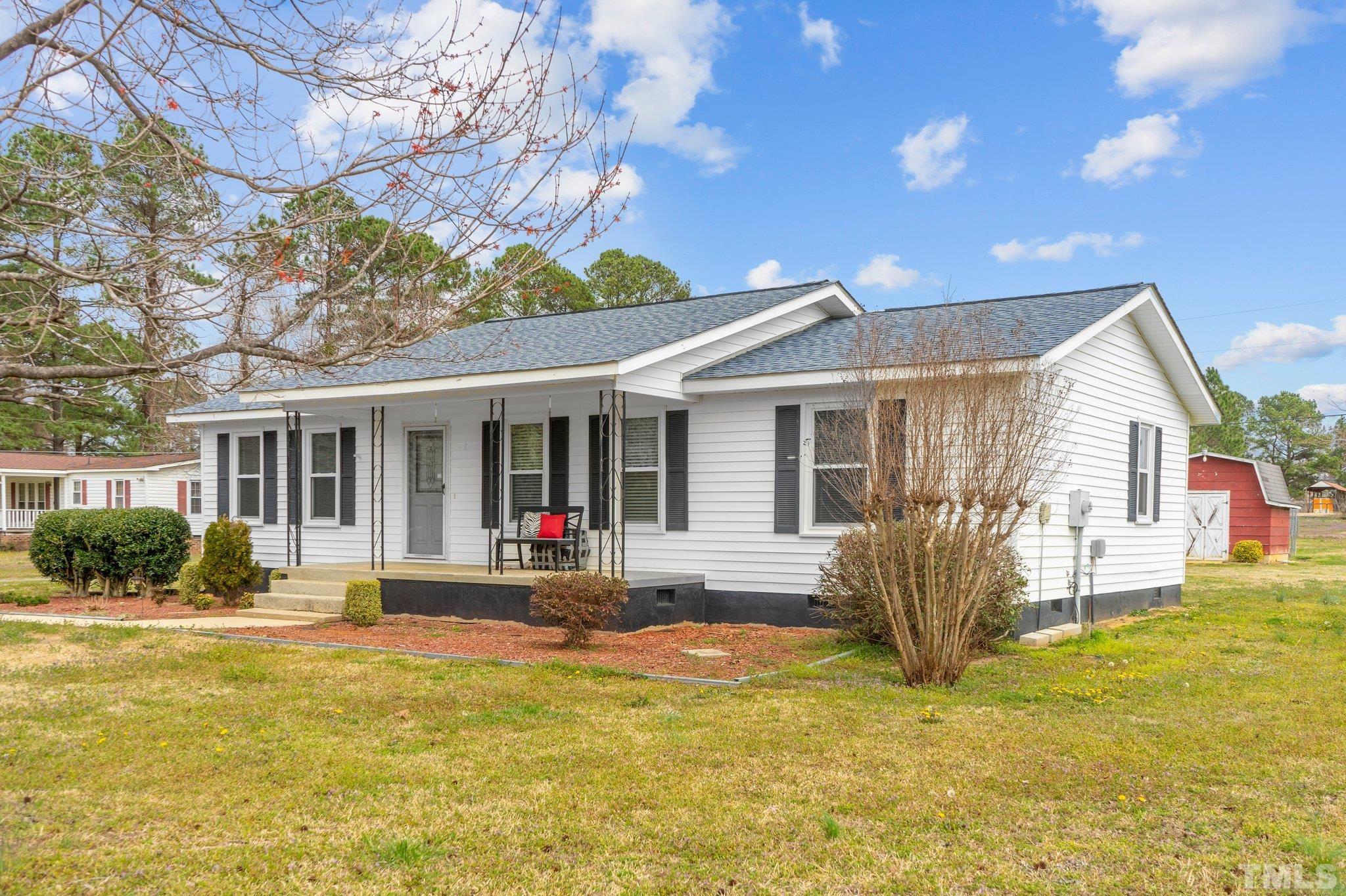 2429 Old Stage Road South Erwin, NC 28339 - Photo 4 of 36 Gallery Image 4