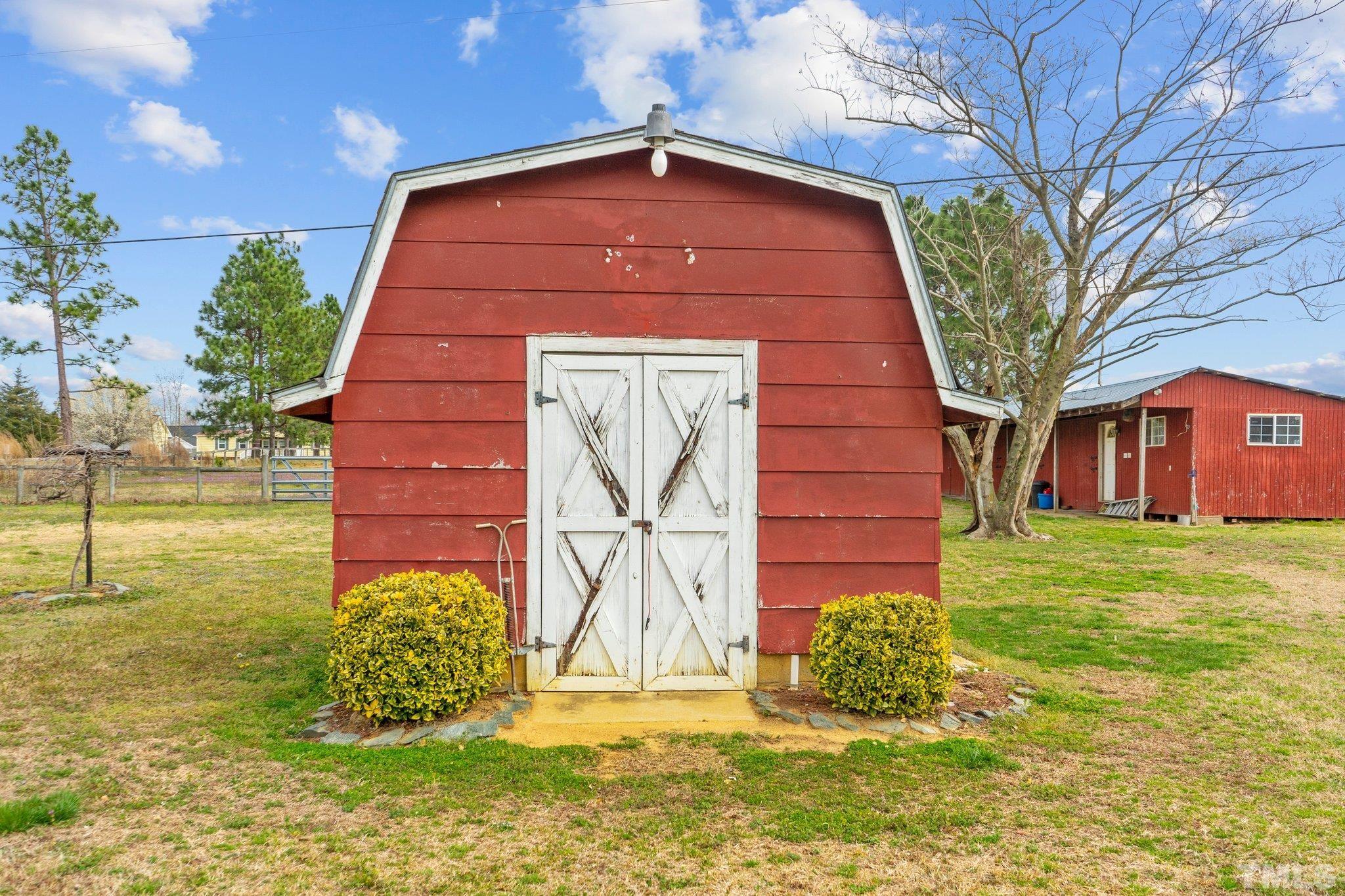 2429 Old Stage Road South Erwin, NC 28339 - Photo 6 of 36 Gallery Image 6
