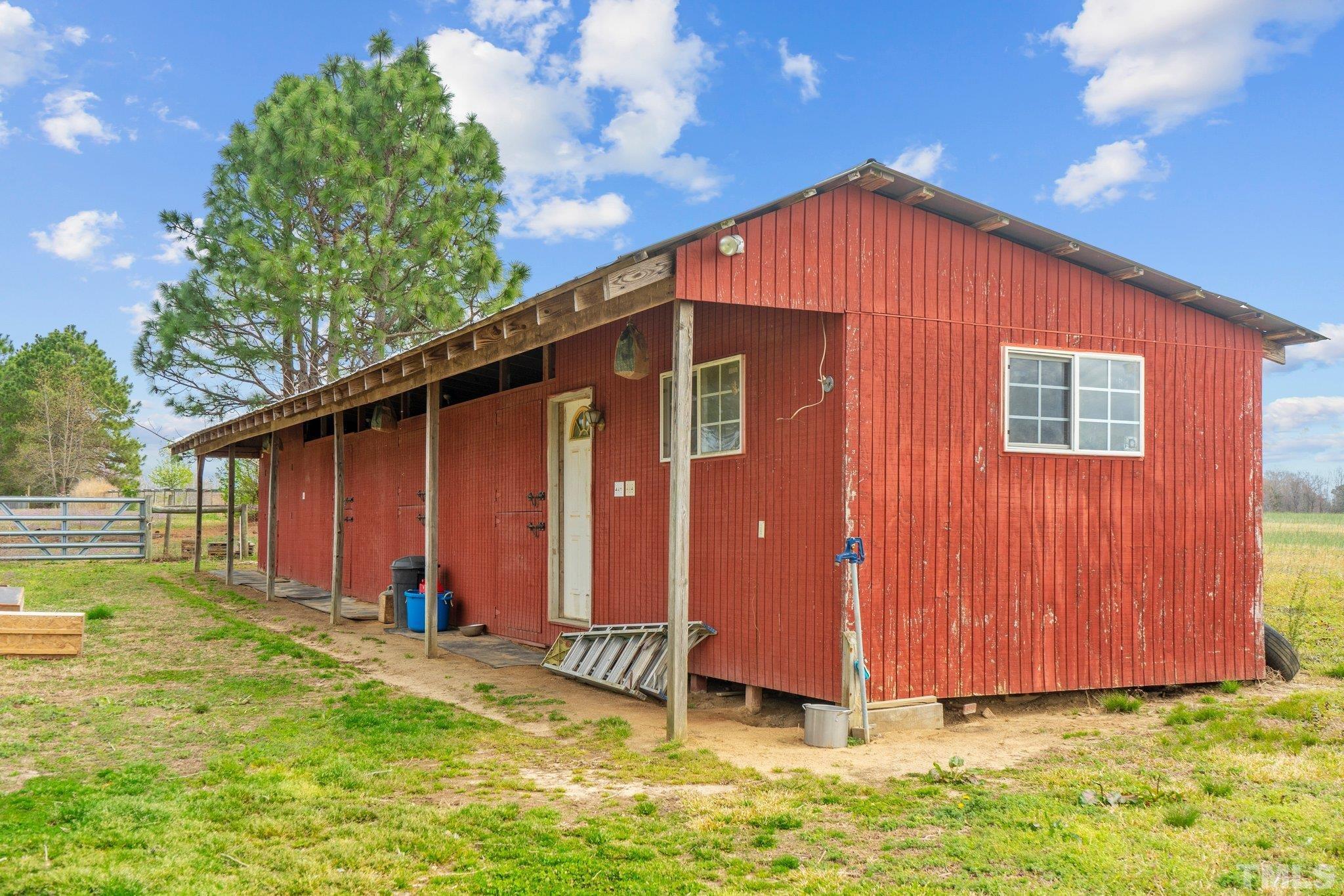 2429 Old Stage Road South Erwin, NC 28339 - Photo 10 of 36 Gallery Image 10
