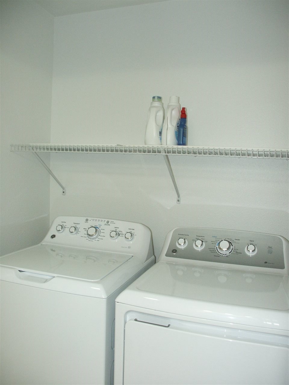 1208 Ridgewood Drive Lillian, AL 36549 - Photo 16 of 21 Includes Washer & Dryer