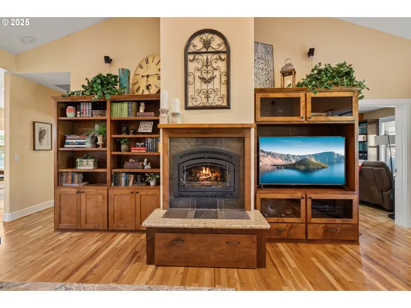 $850,000 | 2809 Dead Indian Memorial Road, Ashland, OR 97520