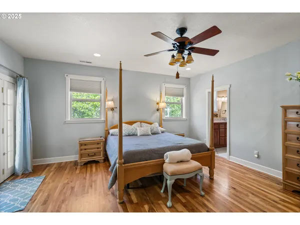 $880,000 | 2809 Dead Indian Memorial Road, Ashland, OR 97520