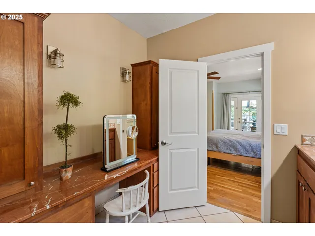 $880,000 | 2809 Dead Indian Memorial Road, Ashland, OR 97520