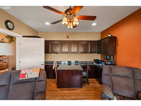 $850,000 | 2809 Dead Indian Memorial Road, Ashland, OR 97520