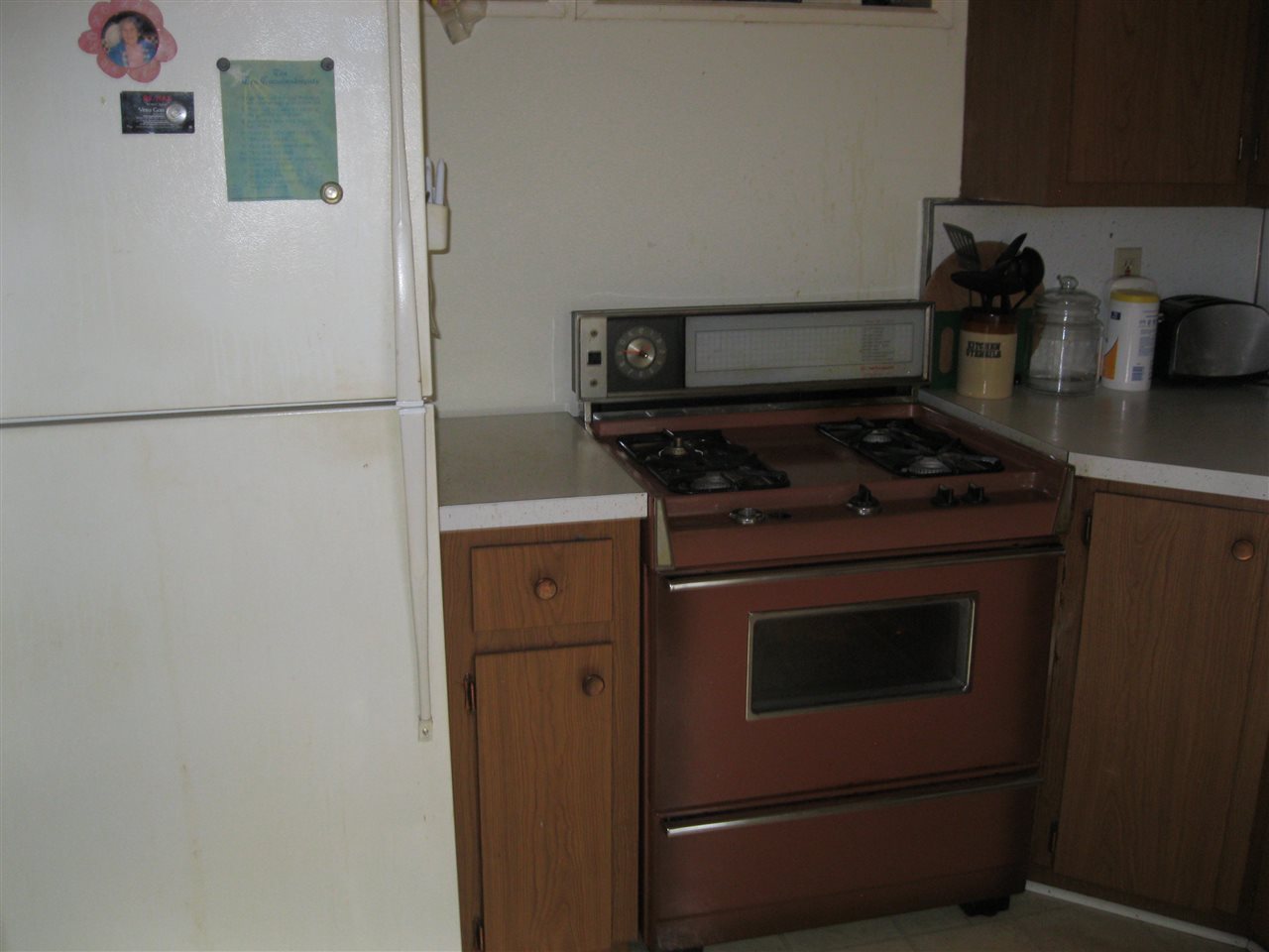 25655 Hayes Road Warren, MI 48089 - Photo 13 of 16 31355623-12.JPG