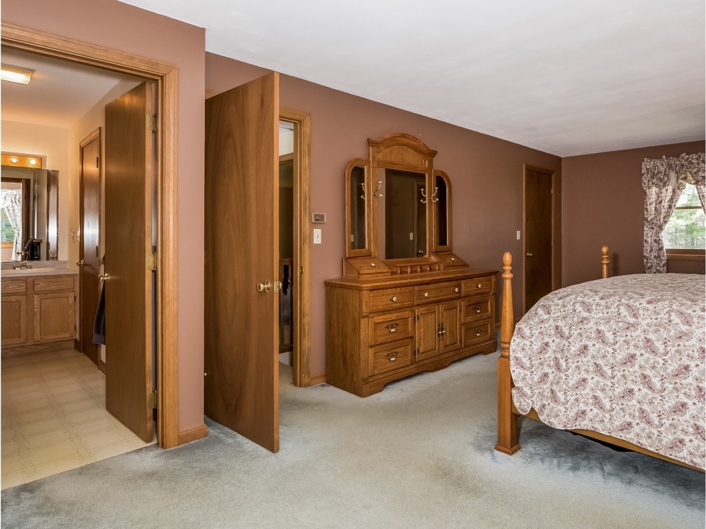 130 Little Mill Road Sandown, NH 03873 - Photo 11 of 30