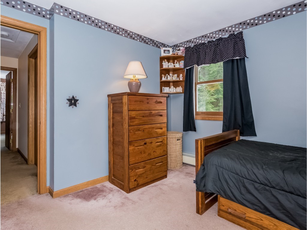 130 Little Mill Road Sandown, NH 03873 - Photo 13 of 30